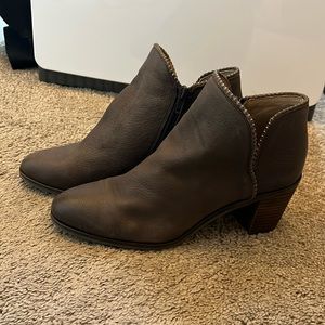 Lucky Brand 8 1/2 booties. Mushroom (brown-gray)